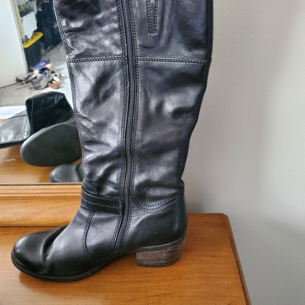 Clark's boots